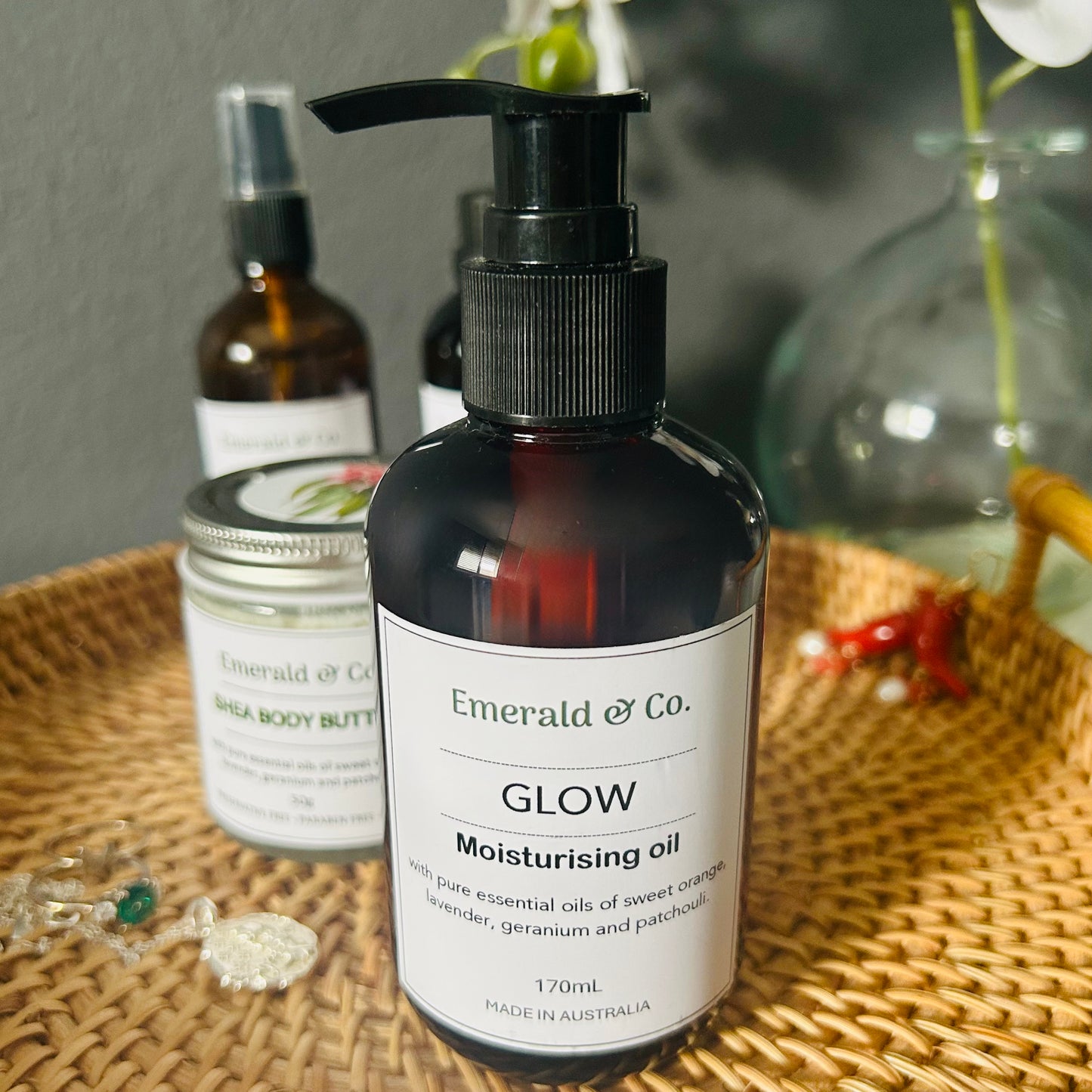 GLOW Moisturising Oil